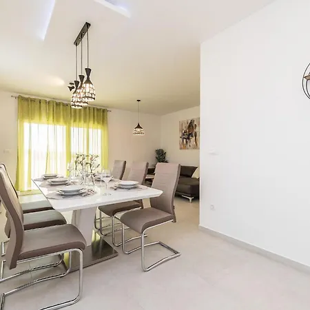 Tatil Evi Palmarosa *